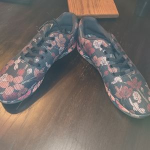 NOBULL NAVY CHERRY BLOSSOM TRAINER (MEN'S) size 12